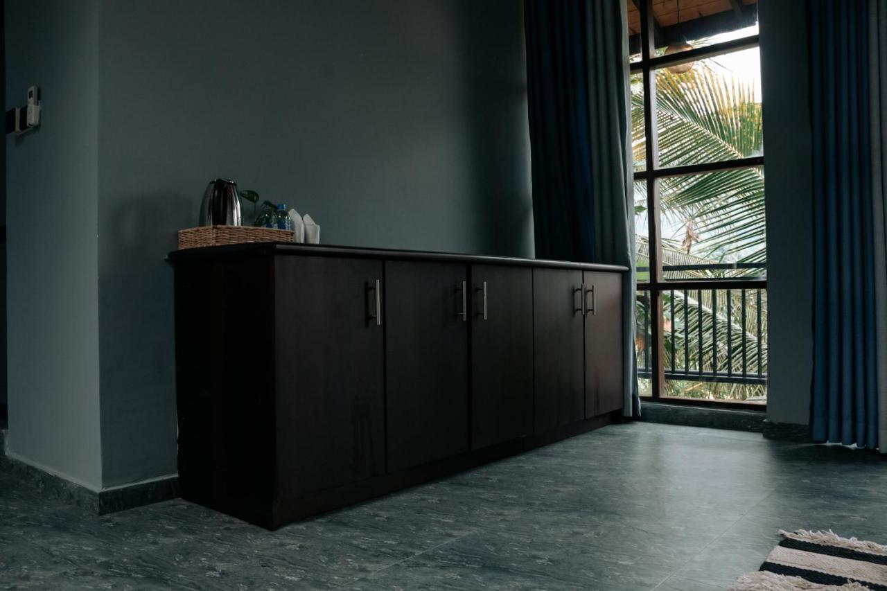Amanzi Residence Канди Екстериор снимка