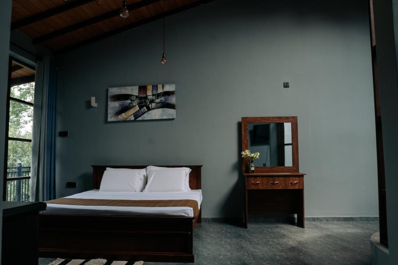 Amanzi Residence Канди Екстериор снимка