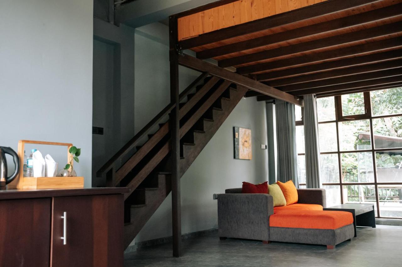 Amanzi Residence Канди Екстериор снимка